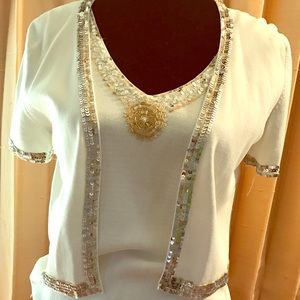 White sweater set with silver & gold detail Sz M